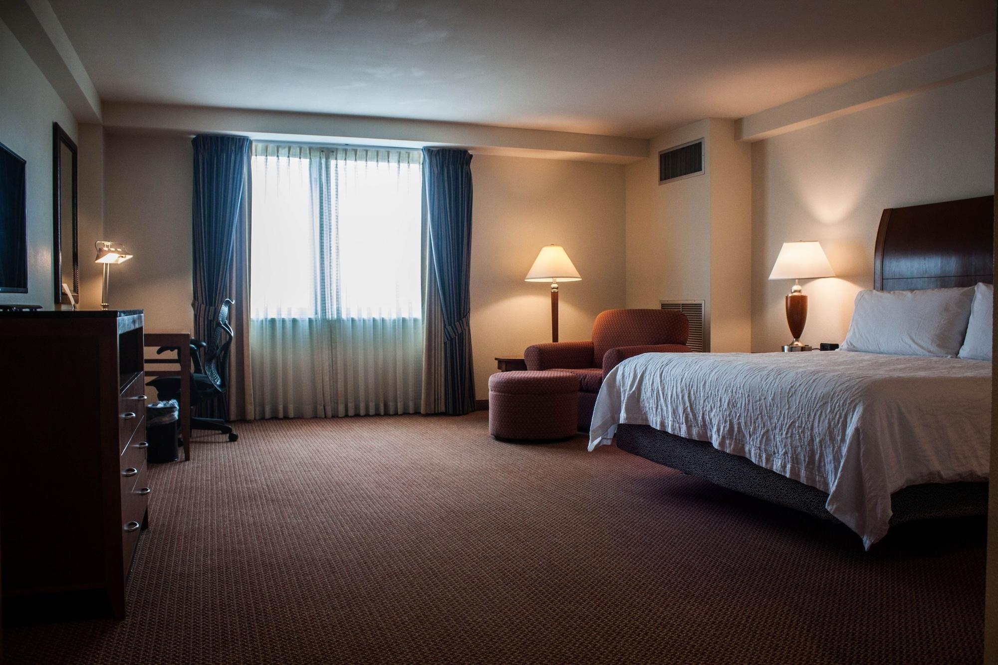 Hilton Garden Inn Итака Экстерьер фото